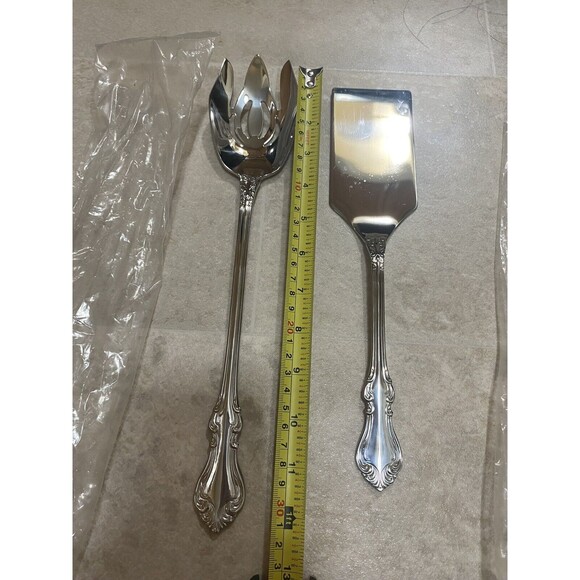 new Reed & Barton SHUBERT Stainless 18/10 Glossy salad fork and lasagna server - Picture 12 of 12